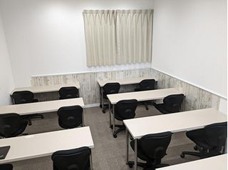 個別指導塾 トライプラス 教室 4