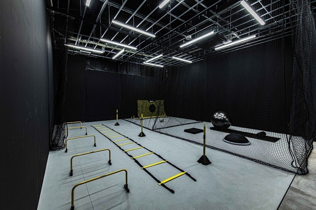 STAYLE -MAN to FOOTBALL- 福井屋内型マンツーマン式サッカースクール8