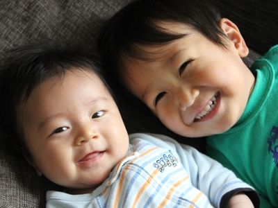 表参道駅周辺の幼児教室12選。0歳の子供から通えて親も子育てを学べる!