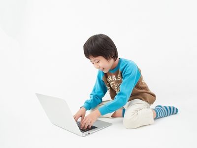 話題のプログラミングを3歳から！おもちゃで楽しく身につけよう