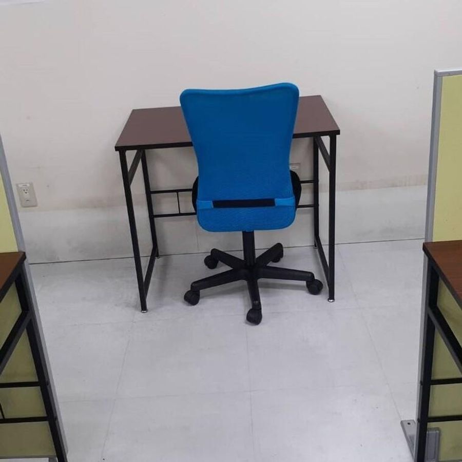 個別指導塾 学習空間 教室 2