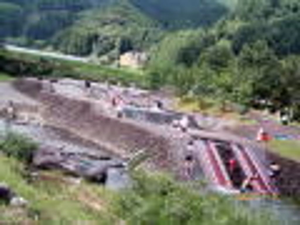 東峰見聞録 福岡県東峰村の観光情報サイト 棚田親水公園の写真 福岡県朝倉郡東峰村宝珠山の子どもスイミング 水泳スクール 子供の習い事の体験申込はコドモブースター