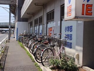 個別指導 スクールIE 新座校3