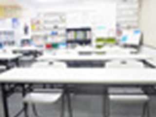 個別指導6Hours(シックスアワーズ)【アーク進学会】 教室 3