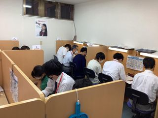 個別指導 スクールIE 教室 3